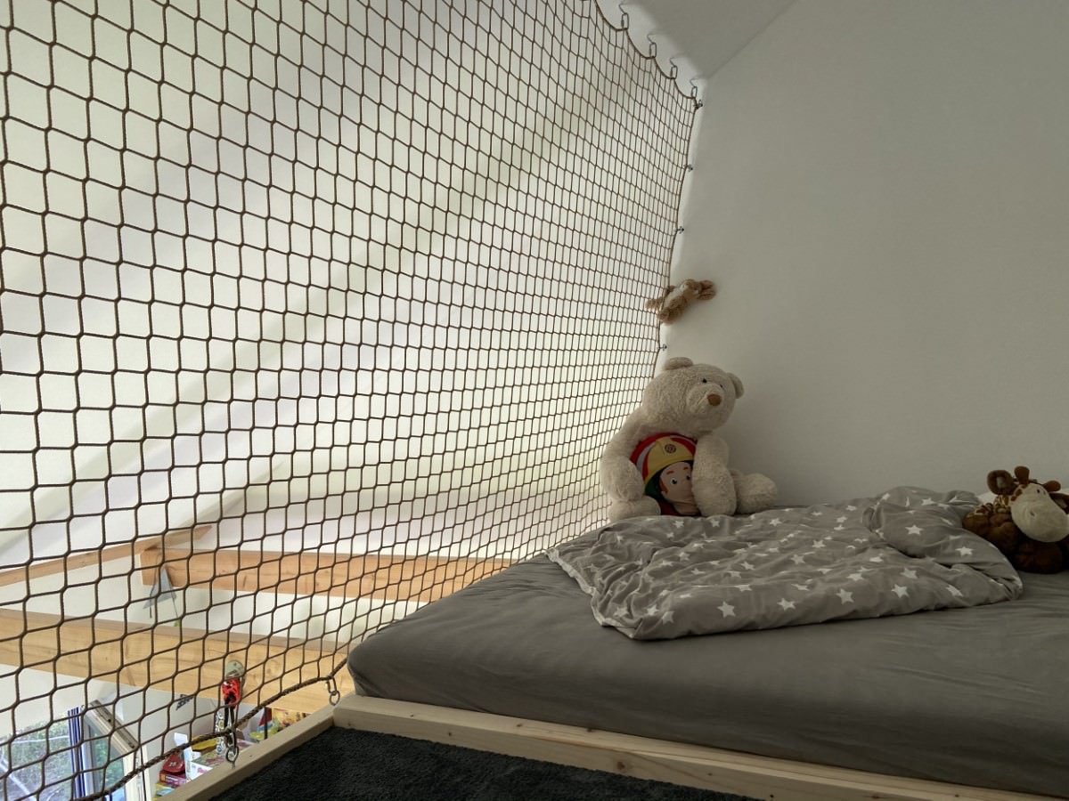 Loft & Bunk Bed Safety Nets