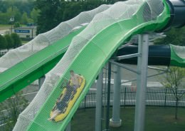 Wasserrutschen-Sicherungsnetz