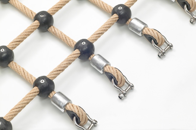 Walkable Climbing Net, Custom-Made (by the m²) | Safetynet365