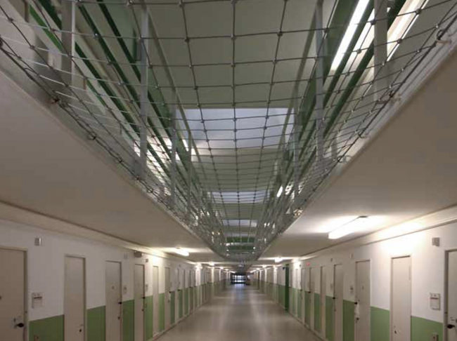 Tailor-made Wire Mesh Netting with 3.0 mm Rope Diameter | Safetynet365