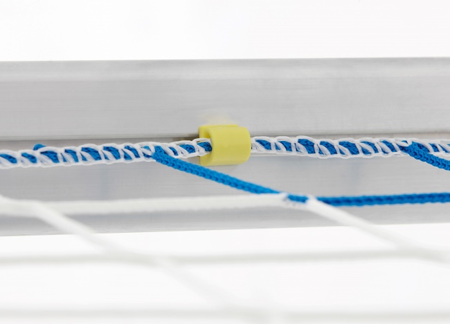 Fußballtornetz in Vereinsfarben nach Maß | Schutznetze24