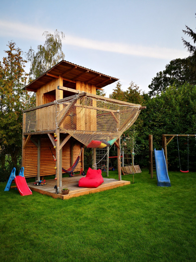 Spielplatznetz: sicherer Spielbereich | Schutznetze24