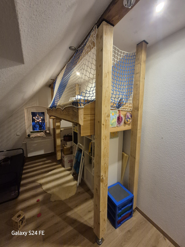 Kundenfoto von Loft Bed Net by the m² (Made to Measure) 