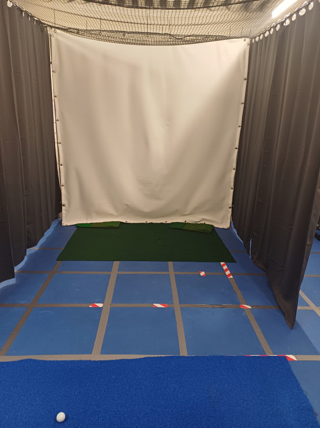 Kundenfoto von Golf Simulator Projection Screen (Made to Measure) 