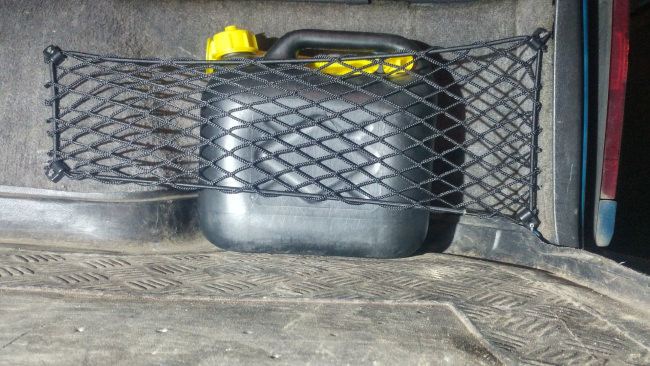 Kundenfoto von Storage Net for Rear Seats, light beige or black 