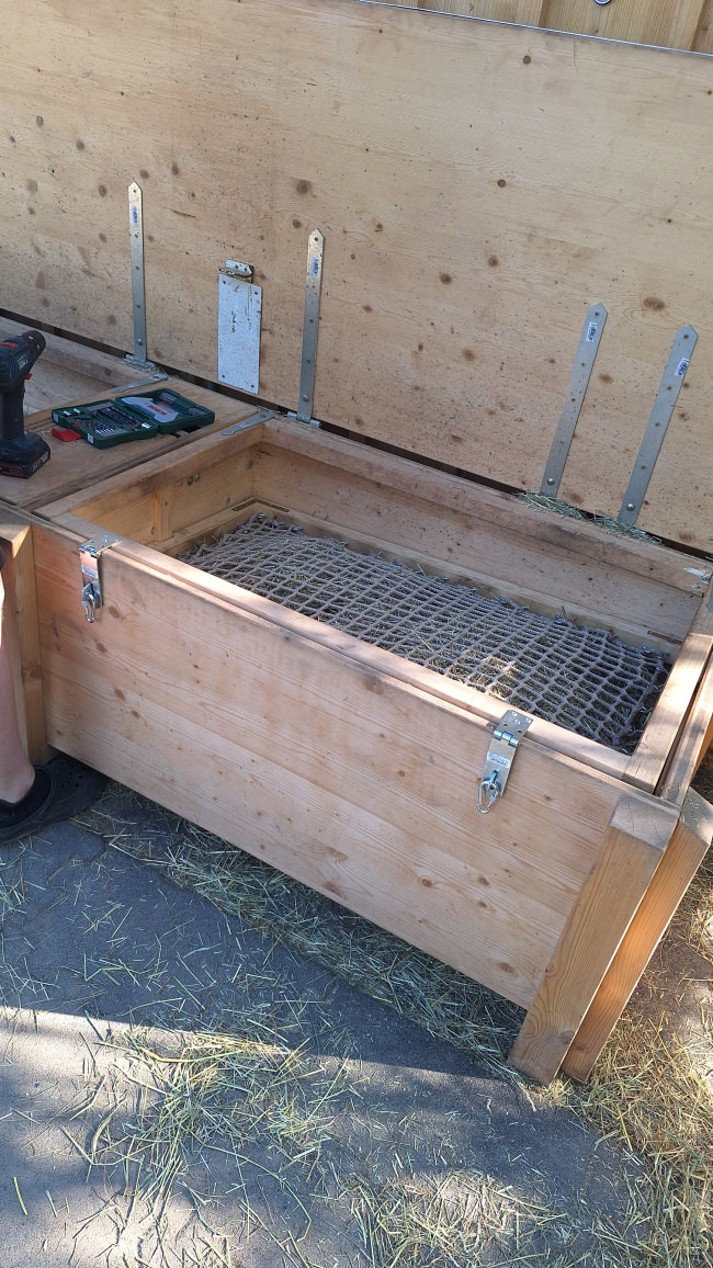 Kundenfoto von Hayrack Net by the m² (Made to Measure), Green 