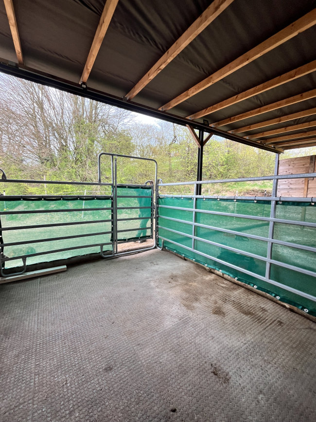 Kundenfoto von Windschutznetz nach Maß für Heim, Garten und Sport 