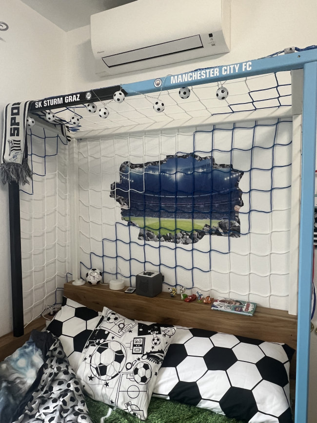 Kundenfoto von Fußballtornetz in Vereinsfarben nach Maß 