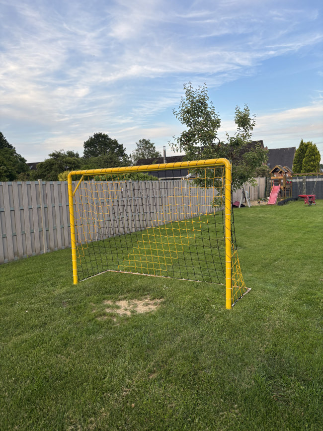 Kundenfoto von Soccer Goal Net With Club Colors 