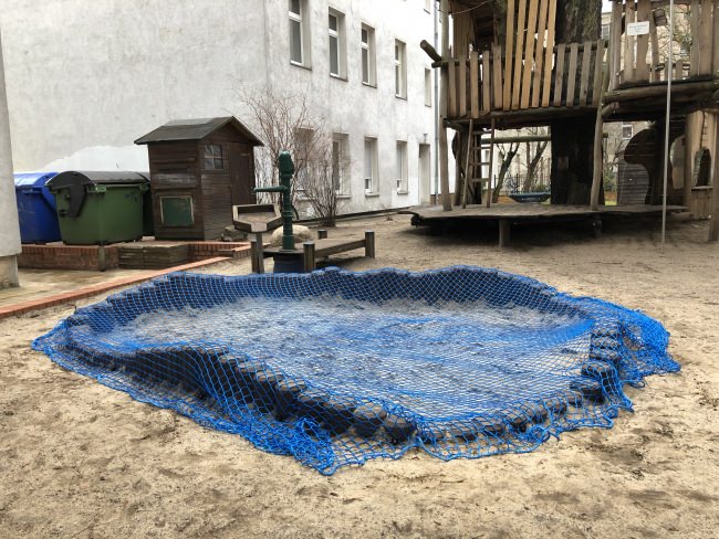 Kundenfoto von Sicherheitsnetz per m² (nach Maß) 2,3/45 mm 