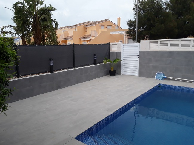 Kundenfoto von Opaque Screen Netting by the m² (Custom-Made) 