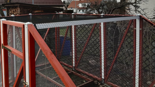 Kundenfoto von Volieren-Schutznetz per m² (nach Maß) 