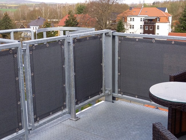 Kundenfoto von Opaque Screen Netting by the m² (Custom-Made) 