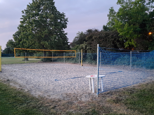 Kundenfoto von Volleyball Stop Net by the m² (Made to Measure) 