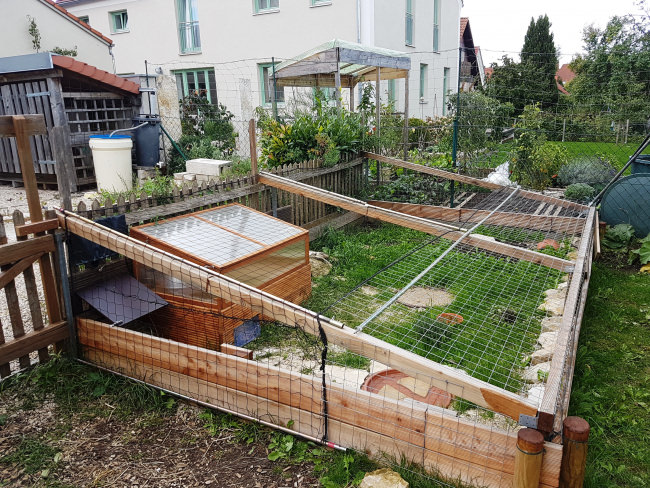 Kundenfoto von Greifvogel-Schutznetz für Hühnergehege nach Maß 