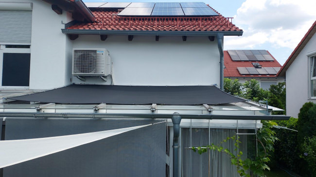 Kundenfoto von Gewebeplane mit 90% Schattierwert nach Maß 