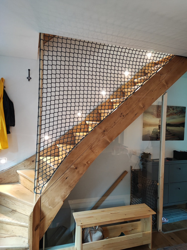 Kundenfoto von Safety Net for stairs/staircases by the m² 