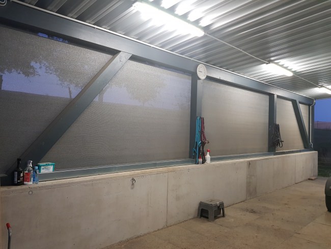 Kundenfoto von Windschutznetz nach Maß für Heim, Garten und Sport 