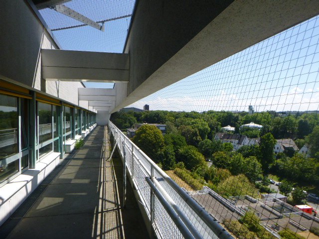 Kundenfoto von Schutznetz per m² (nach Maß) 1,5/50 mm 