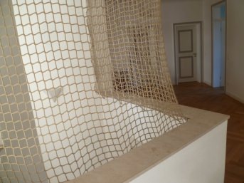 Sicherheitsnetz fr Treppen/Treppenhuser per m | Schutznetze24