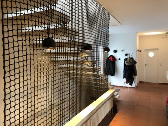 Sicherheitsnetz fr Treppen/Treppenhuser per m | Schutznetze24