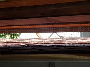 Engmaschiges Vogelnetz mit Randeinfassung | Schutznetze24